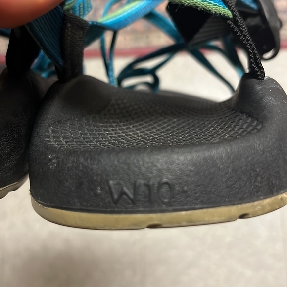 Chacos women’s size 10 - Picture 3 of 5